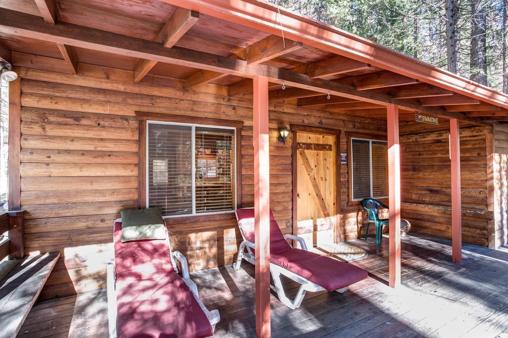 70 Simmons Den Villa Wawona Exterior photo
